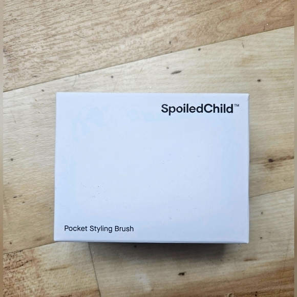 NEW SPOILEDCHILD Pocket Styling Brush - Picture 2 of 2